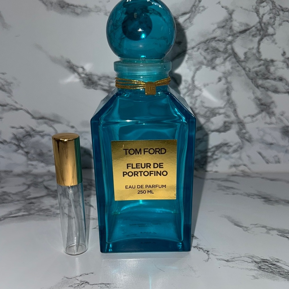 NWOB Tom Ford 10ml travel atomizer: Fleur De Portofino 
No box
100% authentic